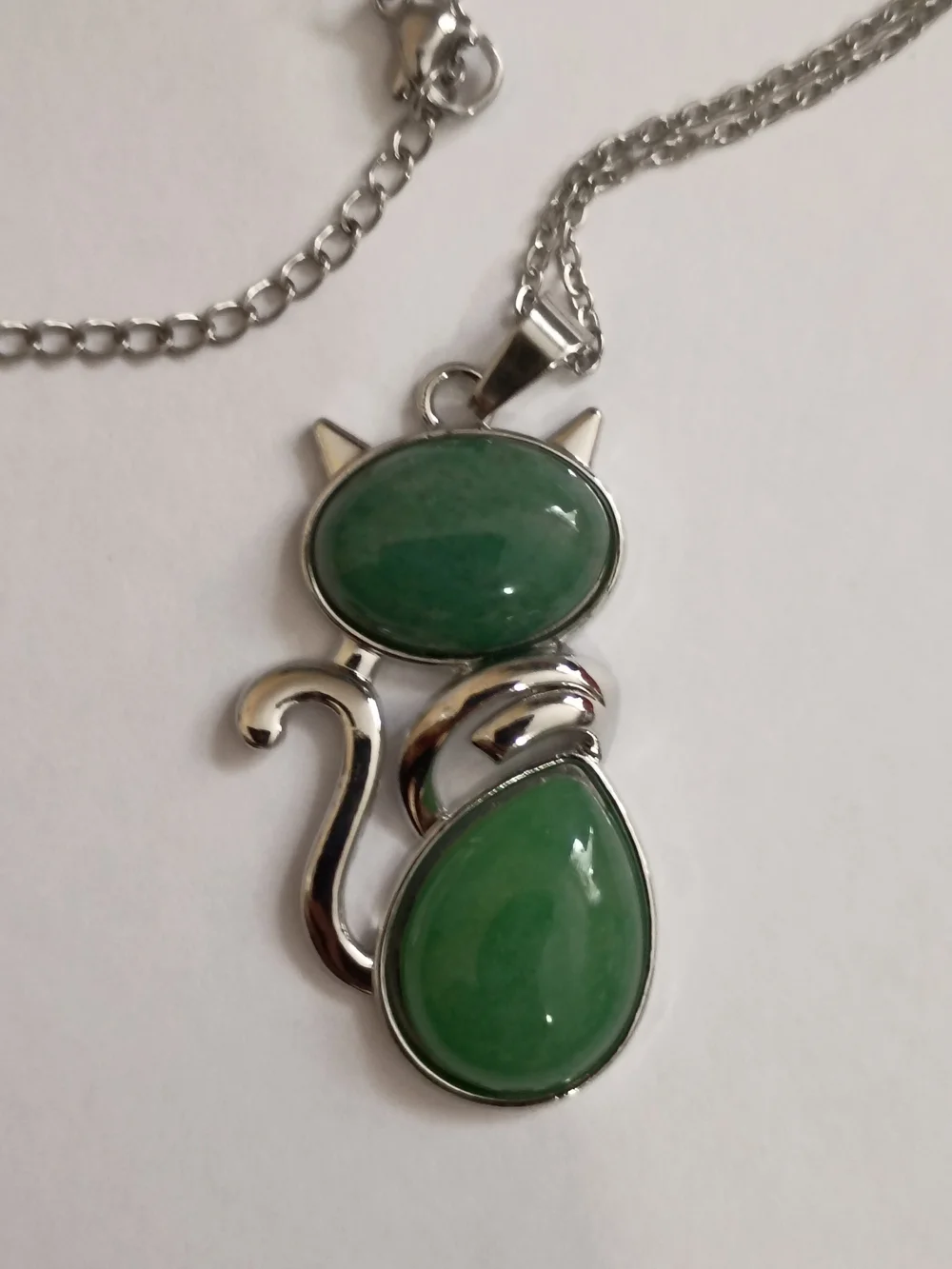 Green Aventurine Natural Crystal Gemstone Cat Pendant Necklace Stainless Steel